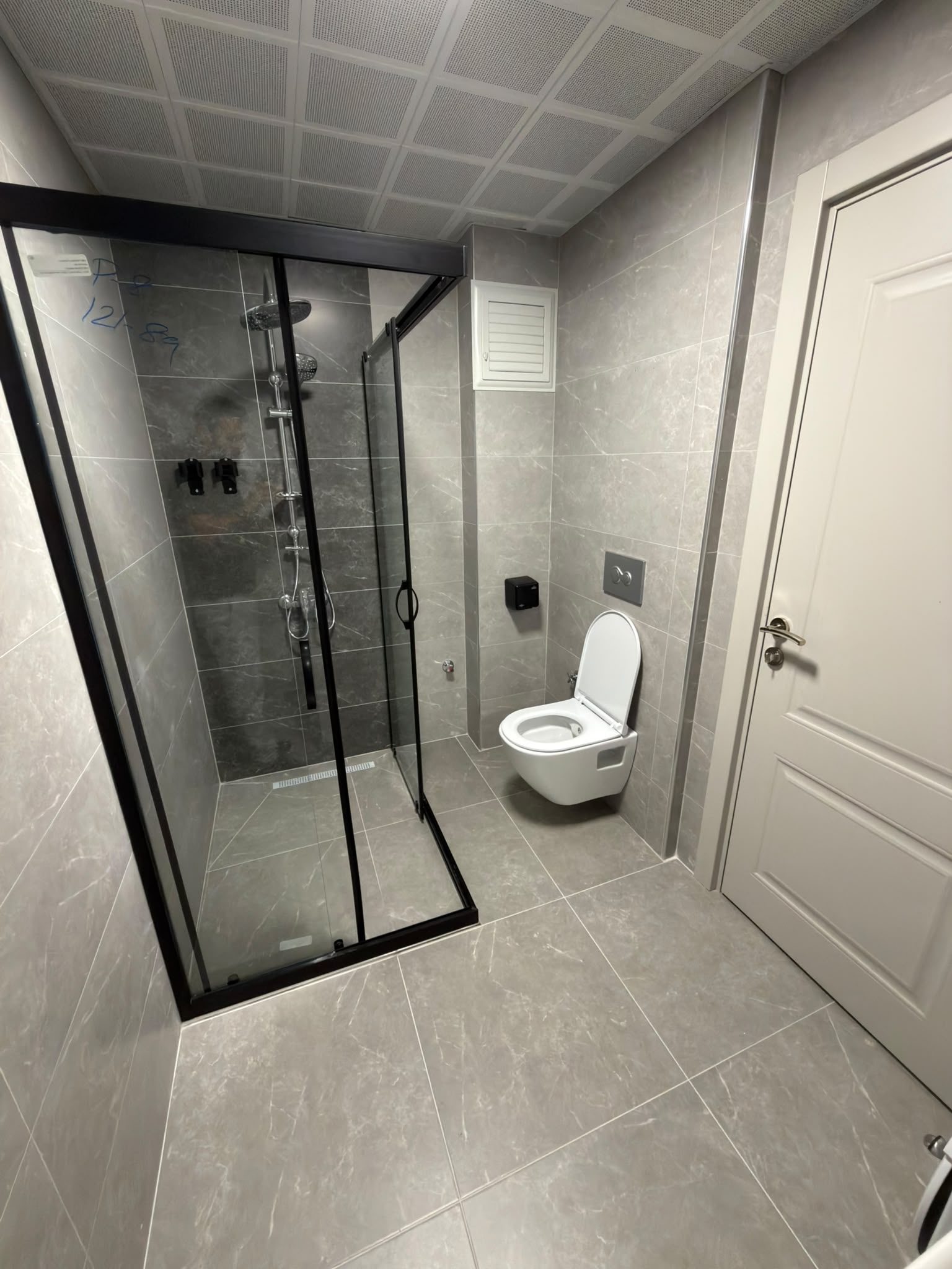 Suite Time · Banyo · geniş açı
